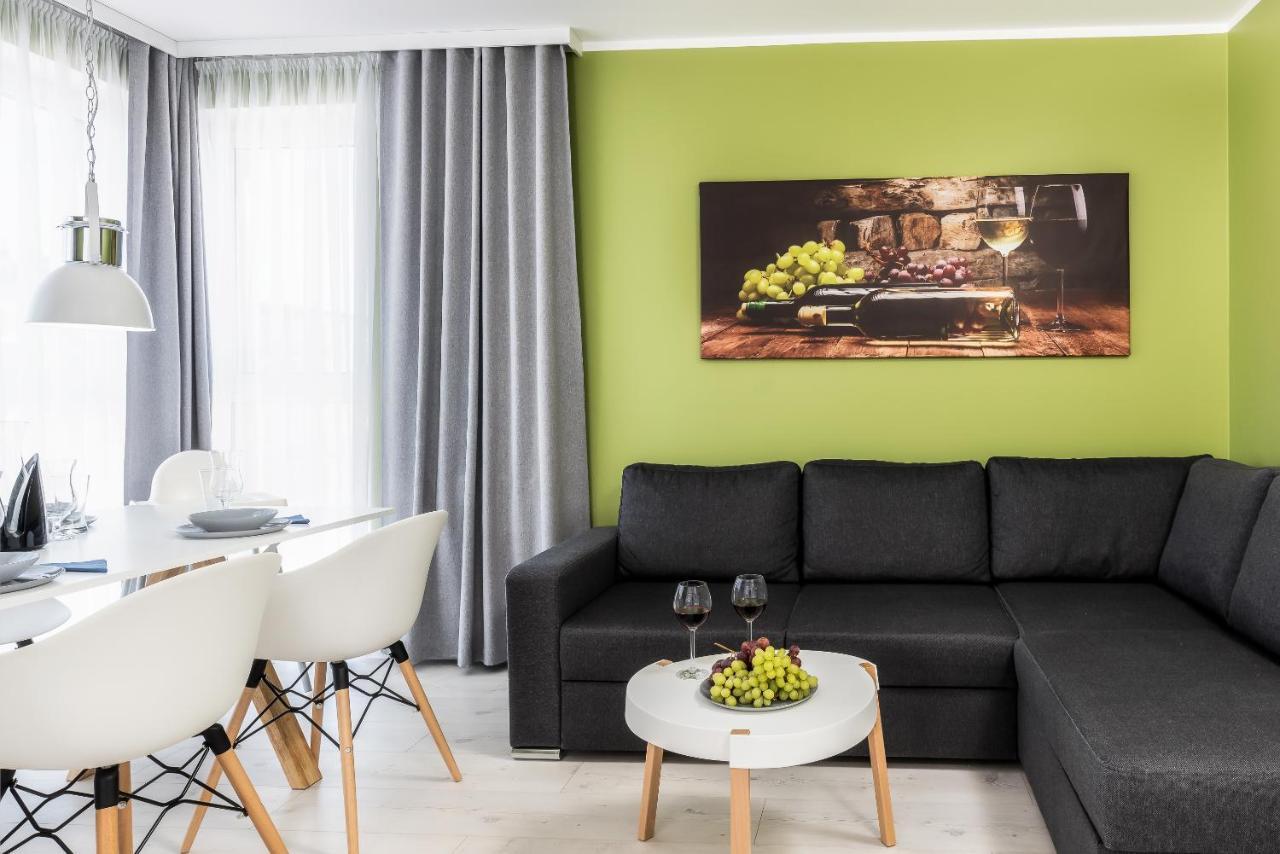 Grape Home Dziwnówek Kültér fotó
